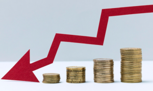 黄金剧震，这次该“走”还是“留”？