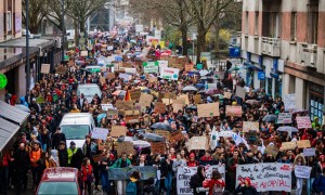 法国扣押俄油轮，抓捕中国船长，法参谋长警告做好高强度战争准备