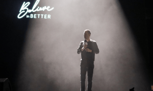 原创 
            蔚来如何“抓住未来七十余天”？