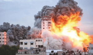 原创 
            总司令大楼爆炸，200名高官被斩首，40个旅怯战！15万人逃跑