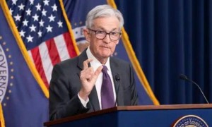 特朗普果然出尔反尔！美一声令下，上亿军火将抵台？中方再抛美债，一举击中美国“大动脉”