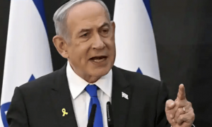 15架F-35突袭多哈！3大真相揭露中东棋局：卡塔尔“小国大外交”为何一夜崩塌？