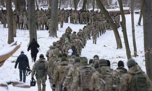 泽连斯基无权反对！美方摊牌：乌克兰没有谈判筹码，必须接受现实