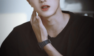 制片人曝许凯男主角色已被换：三部待播剧的资方们瑟瑟发抖