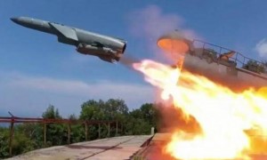 10万大军压境北约，普京递话，美印罕见全部入场！唯独少了中国？