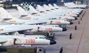 轰-20即将登场？央视采访轰-6K飞行员：后续战机“拭目以待”