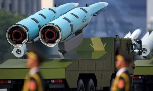 印度太想进步了，砸下上万亿抄福建舰，要抢在中国前面搞出核航母