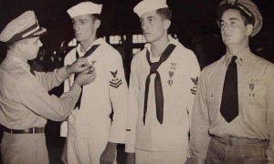 空中与水下的意外邂逅：飞艇对抗潜艇的真实故事